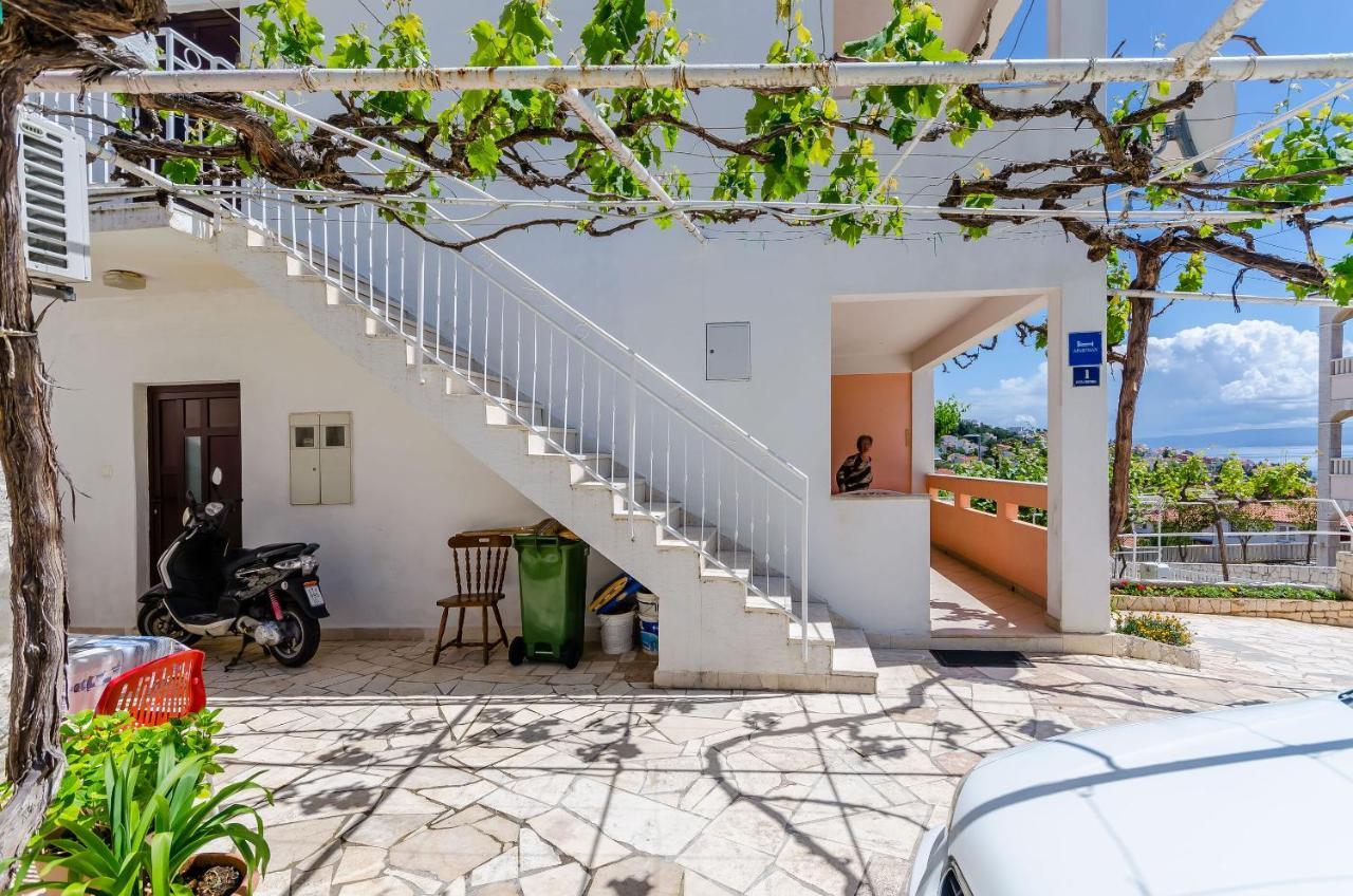 טרוגיר Apartments Kursan מראה חיצוני תמונה