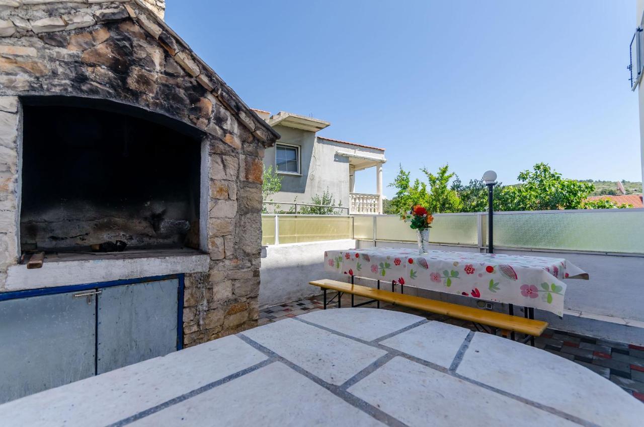 טרוגיר Apartments Kursan מראה חיצוני תמונה