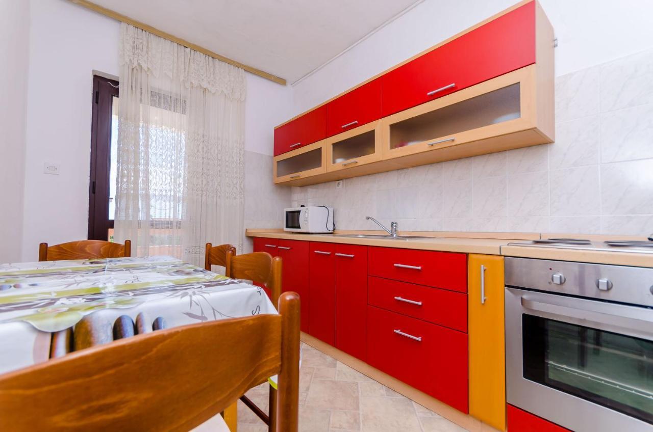 טרוגיר Apartments Kursan מראה חיצוני תמונה