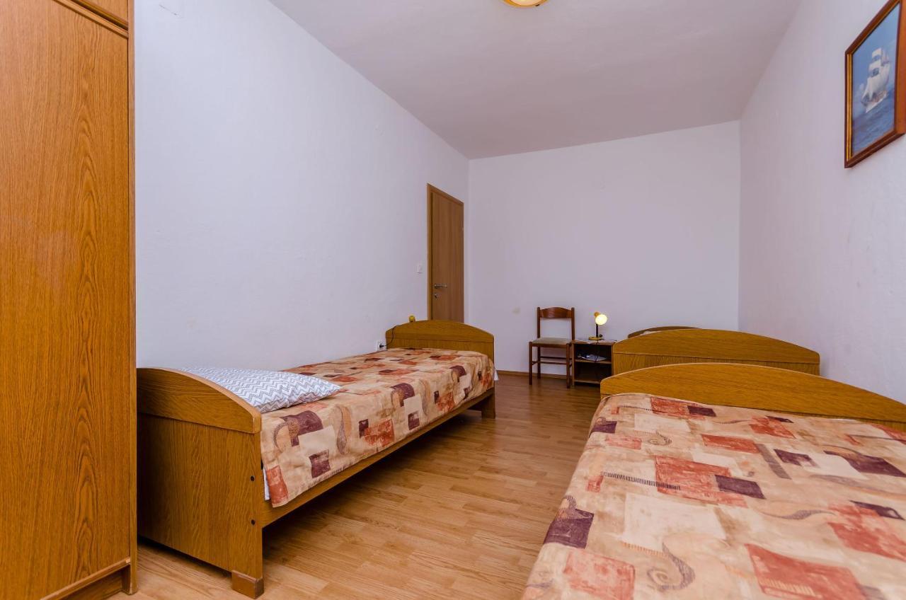 טרוגיר Apartments Kursan מראה חיצוני תמונה