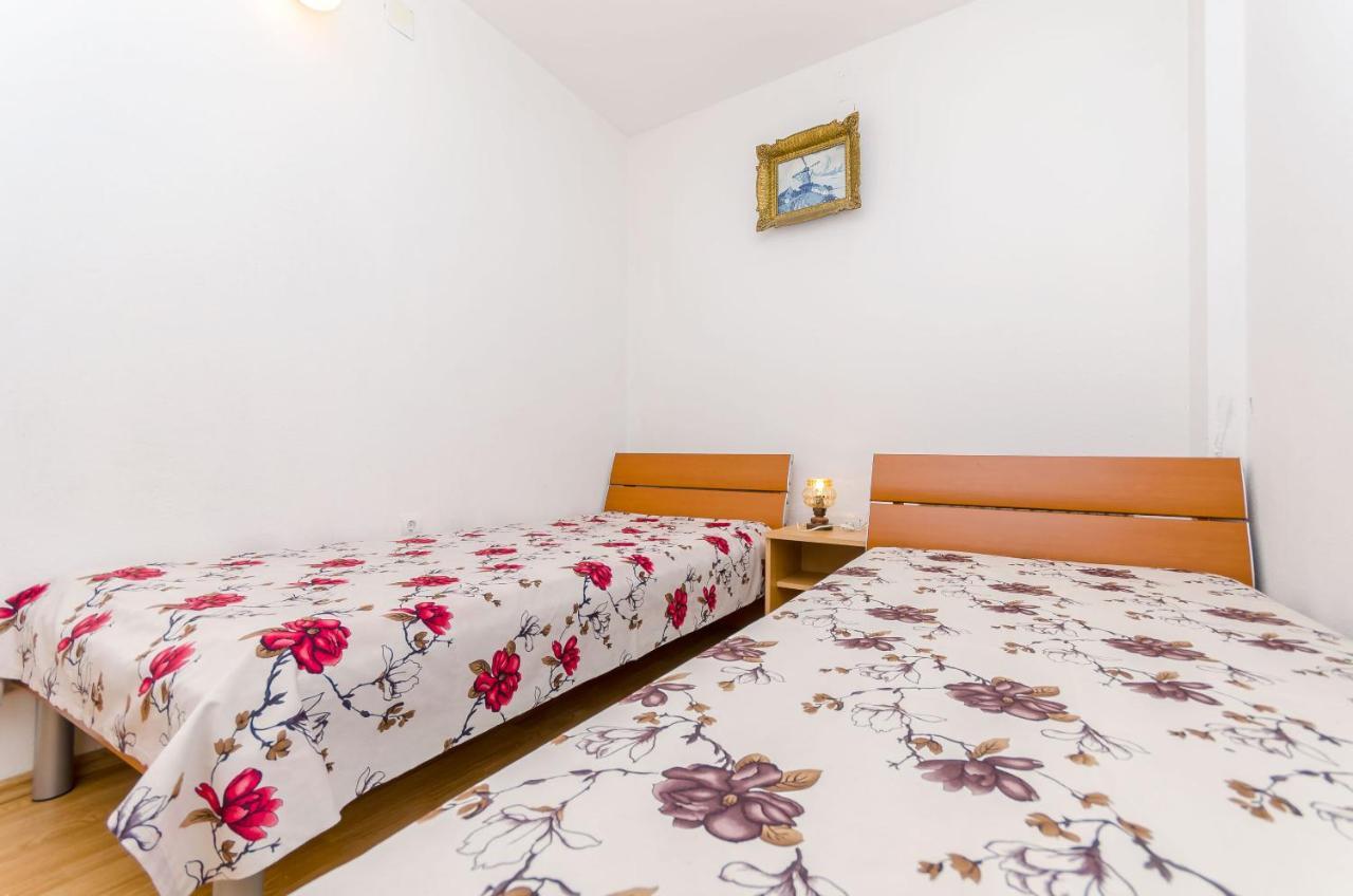 טרוגיר Apartments Kursan מראה חיצוני תמונה