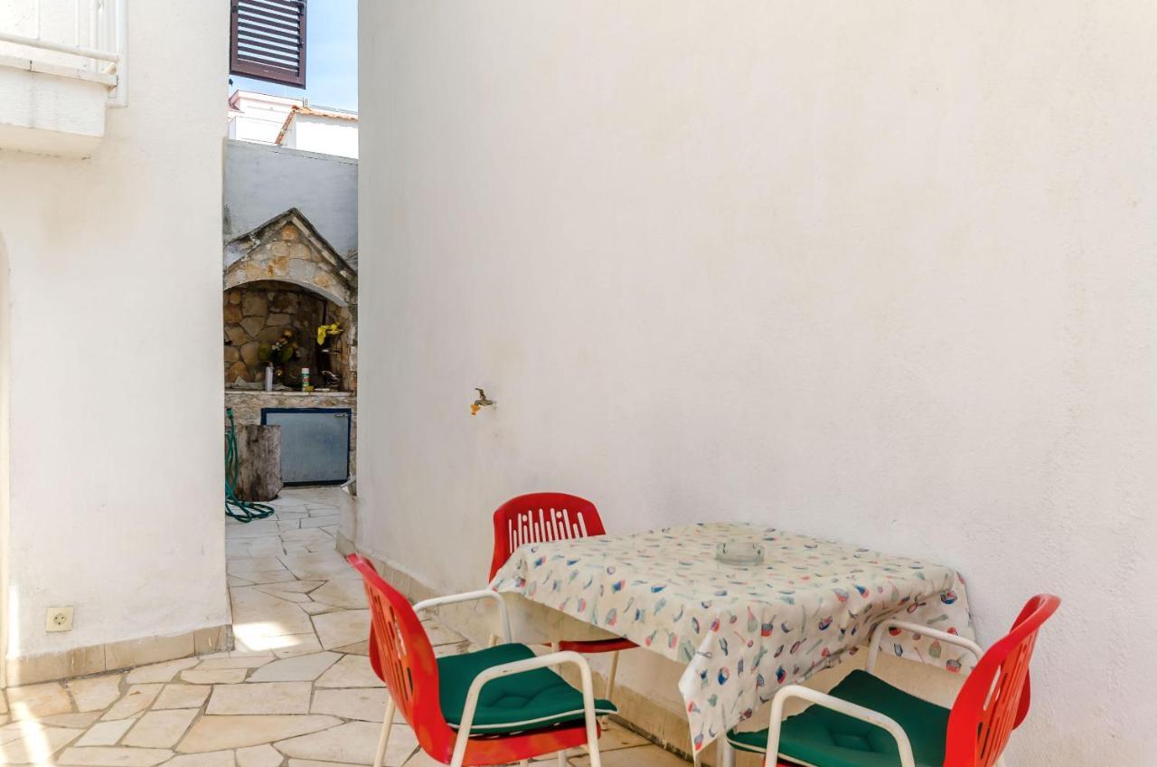 טרוגיר Apartments Kursan מראה חיצוני תמונה